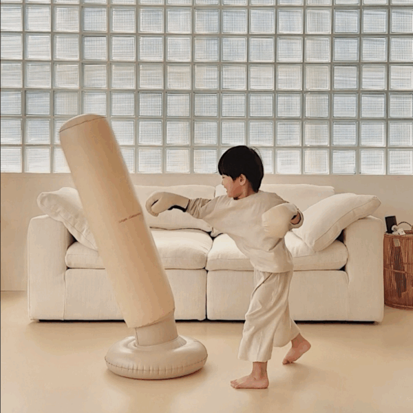 PLAY PUNCHBAG 運動之外，也是一種情緒釋放的練習，讓孩子在玩樂中學會調整與平
